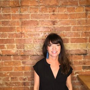 Meet your Posher, Lesley